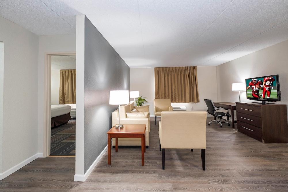 Red Roof Inn Plus+ & Suites Knoxville West - Cedar Bluff Eksteriør bilde